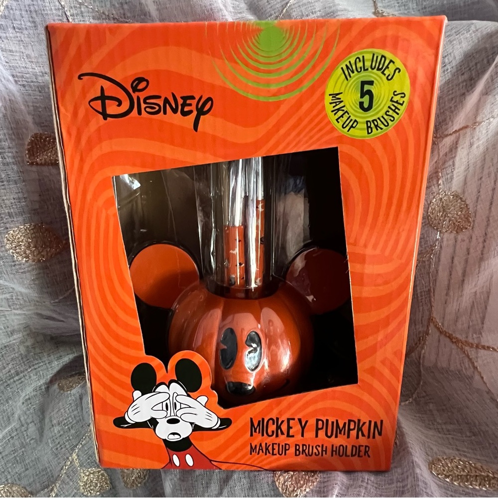 Disney Mickey Mouse Halloween Pumpkin Makeup Brush Set